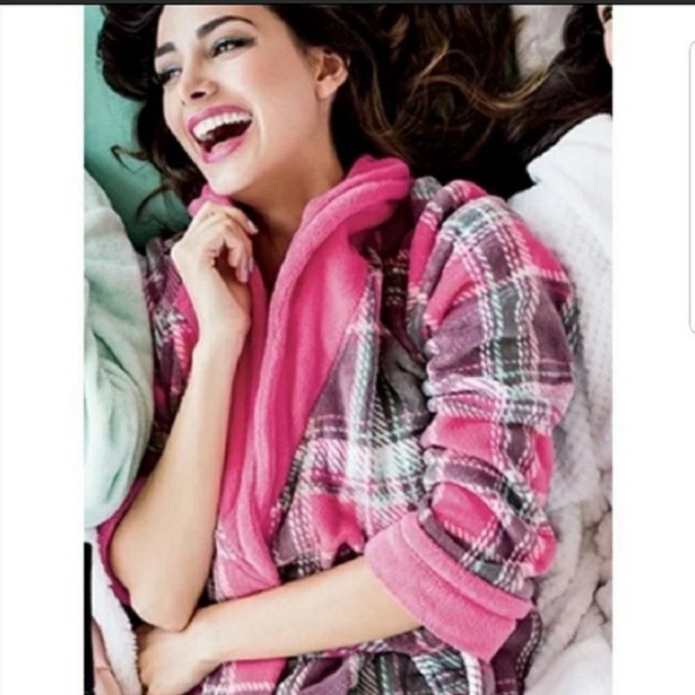 💗 ULTA L/XL Super Soft  Bathrobe | NWT 💗